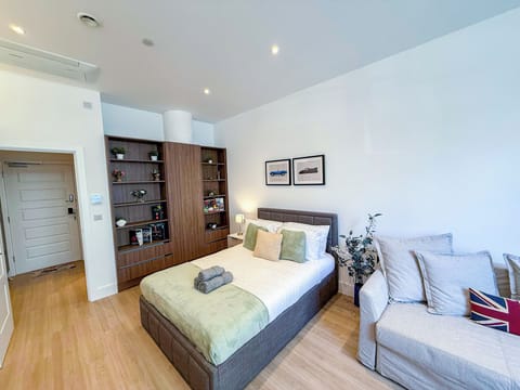 Chic 1-Bedroom Flat in Regent's Park near Marylebone
