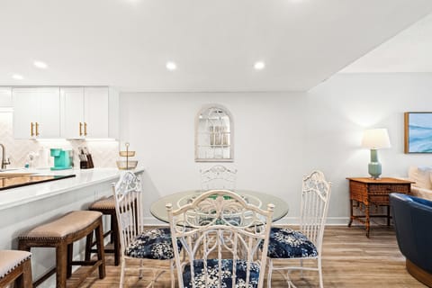 Pinnacle Port C1-401-10