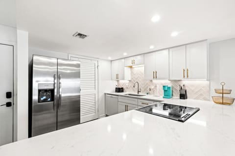 Pinnacle Port C1-401-7 (1)