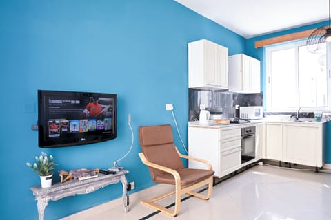 Kitchen and dining area