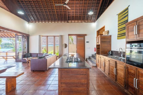 Villa, 2 Bedrooms, Ocean View | Living area