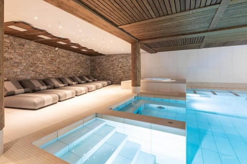 Holiday Home Swimming Pool