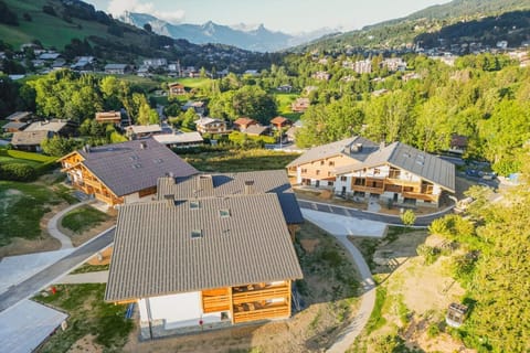 Immediate Surroundings [summer] (<1 km)