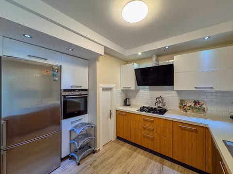 Luxury Villa, Beach View | Private kitchen | Electric kettle, highchair