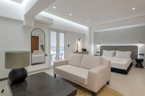 Deluxe Apartment, City View | 1 bedroom, soundproofing, iron/ironing board, free WiFi