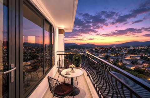 Luxury Double Room | Terrace/patio