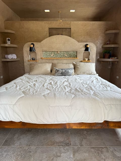 Bedroom 1 (1)