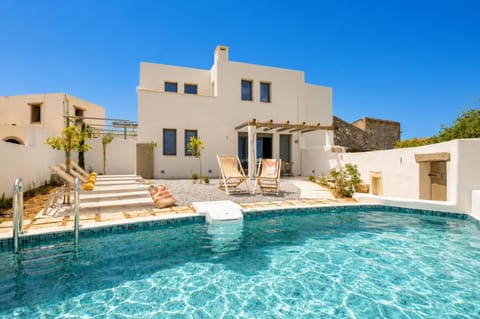 Beautiful villa with private pool and terrace with sea views