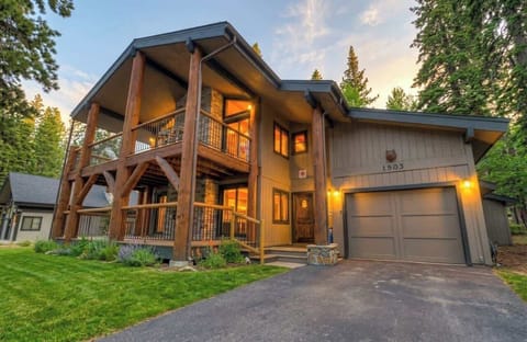 Exterior: On-site parking for 6 vehicles (1 in the garage, 5 in the driveway), patio with gas fire pit and 3 grills