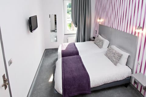 Comfort Twin Room | Desk, soundproofing, WiFi (free), bed sheets