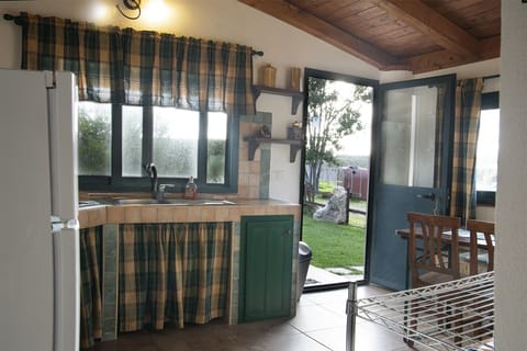 Villa, 2 Bedrooms (private garden) | Private kitchen