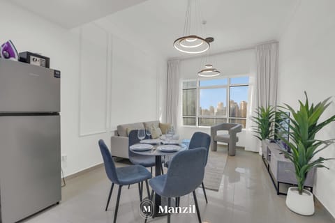 Luxury Apartment | Living room