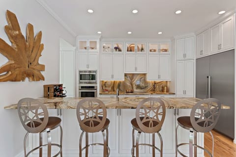 Island Seating For Four