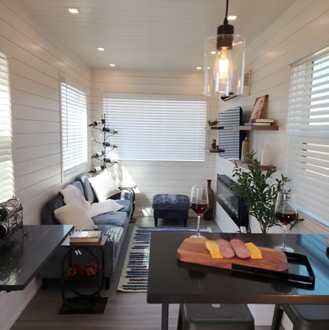 House | 1 bedroom