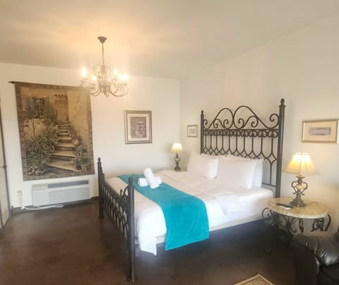 House | 1 bedroom