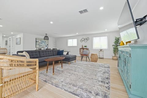 spacious, bright living area