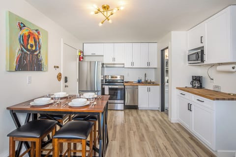 Open Concept Floor Plan | Main Level