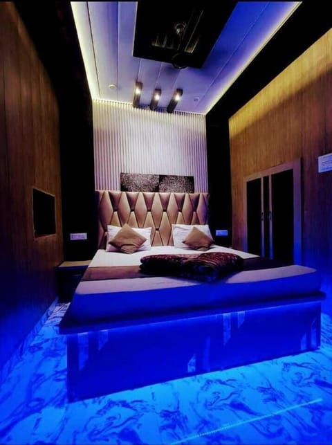 Deluxe Room | Free WiFi