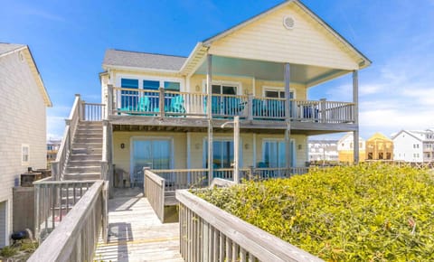 The Sugar Shak Oceanfront Exterior