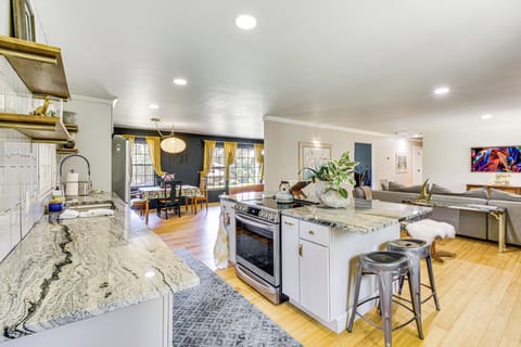 House (2 Bedrooms) | Front of property