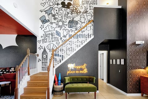 ✨ Whimsical Mouse Manor — 5BR, 5BA, Sleeps 12. Premier Host. 10/10 on VRBO.