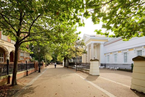 You will be staying in a Victorian Building (left) on Georgian Promenade with Museum views  