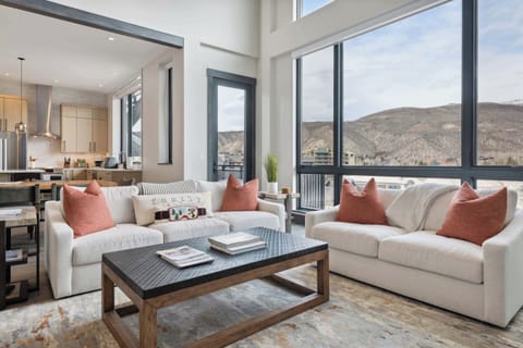 orc503-1413_54385298097_o