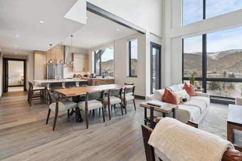 orc503-1433_54385297792_o