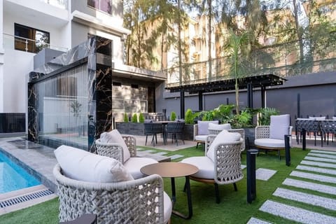 Deluxe Apartment, Balcony, City View | Executive lounge