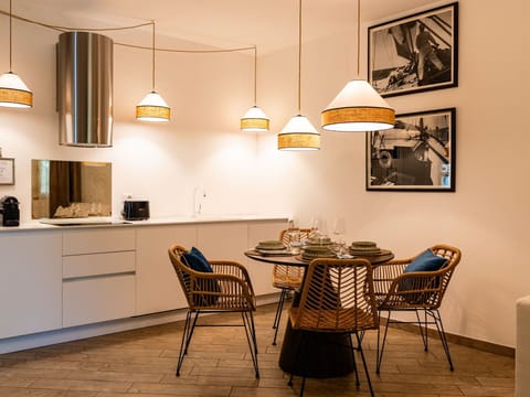 Residential Area, Shrub, Roof, Home, Cottage, Driveway, Estate, Siding, Landscaping, Yard