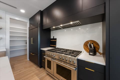 Kitchen - Appliances