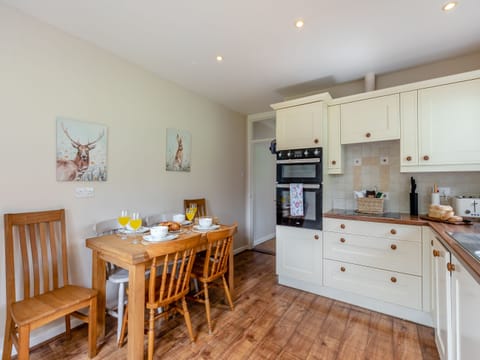 Kitchen/diner | Osmore Orchard, Membury