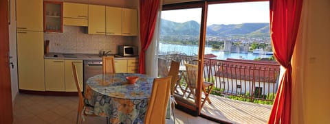 Apartment, 1 Bedroom, Smoking | Balcony