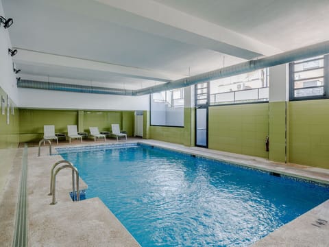 Flooring, Floor, Swimming Pool, Composite Material, Resort, Ceiling, Tile, Design, Hotel, Leisure Centre