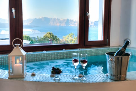 Honeymoon Suite (with Indoor Hot Tub and Caldera View) | View from room