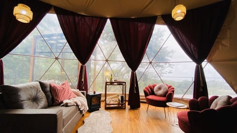 Luxury Tent, 1 King Bed, Bathtub, Ocean View | 1 bedroom, individually decorated, laptop workspace, free WiFi