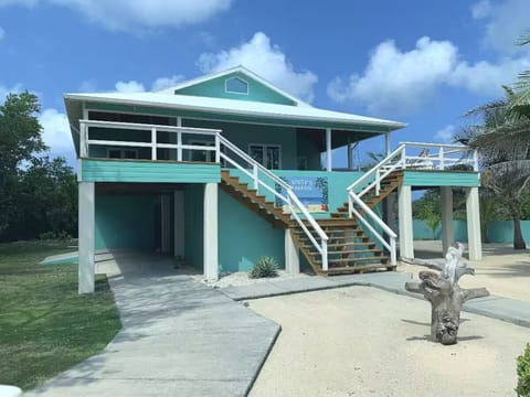 Welcome to White's Paradise!
