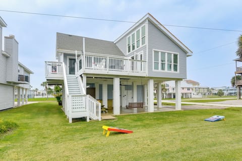 Galveston Vacation Rental | 2BR + Loft | 2BA | Stairs Required | 1,300 Sq Ft