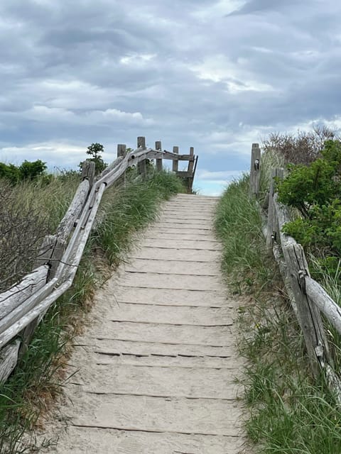 Middle Beach Entrance