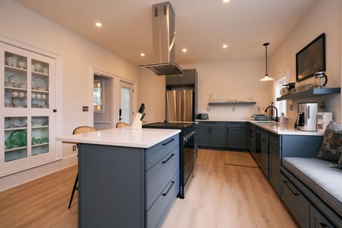 Large Kitchen