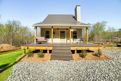 Cottage (3 Bedrooms) | Front of property