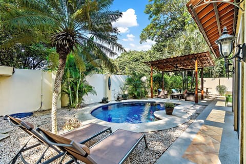 Private pool