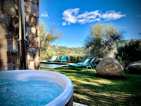 Classic Villa, Patio, Garden View | Private spa tub