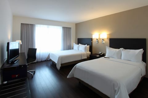 Superior Room 2 Doubles | In-room safe, desk, iron/ironing board, free cribs/infant beds