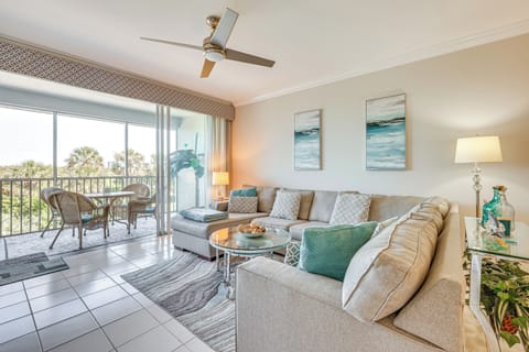 Naples Vacation Rental | 3BR | 2BA | Step-Free Access | 1,400 Sq Ft