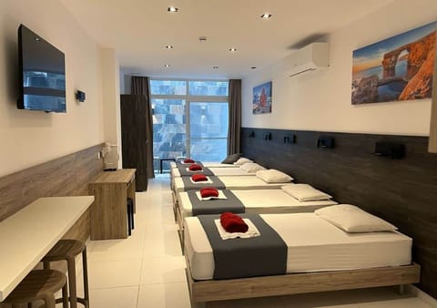 Bed for 5 persons