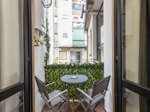Interior Design, Apartment, Balcony, Houseplant, Chair, Daylighting, Flowerpot, Aluminium