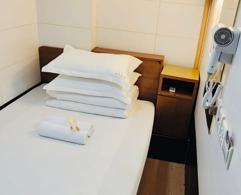 Standard Double Room | Desk, soundproofing, free WiFi
