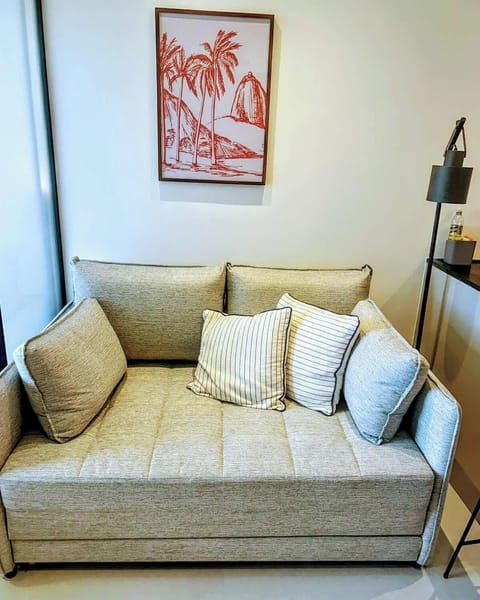 The sofa is comfortable for relaxing and wathcing TV. The lower cushions fold into a mattress. Extra pillows upon booking for 3 or 4 guests.