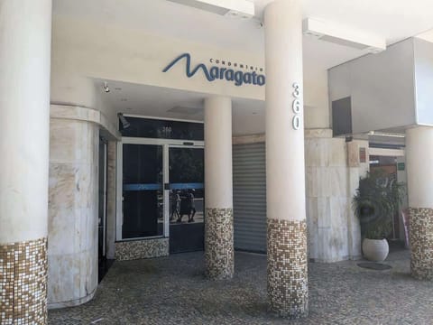 The apartment is situated in the Maragato building. 24 hour doorman, câmeras, 6 elevators. Close to restuarants, pharmacy, and Shopping Botafogo. Across the road from Praia Botafogo!